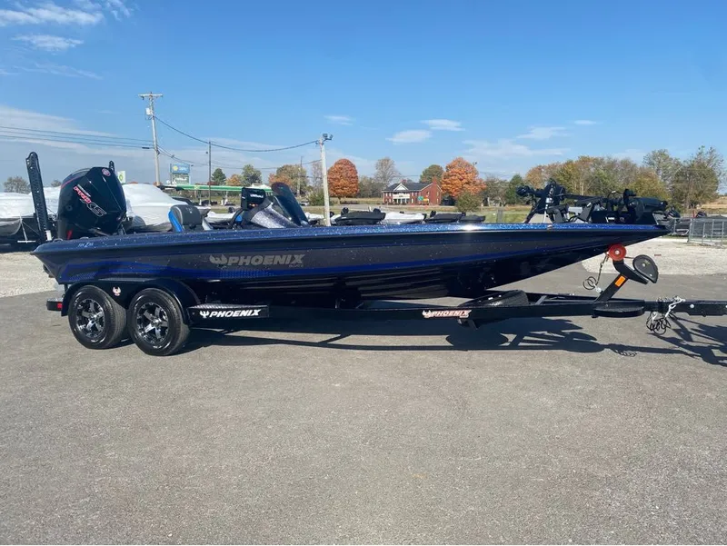 Slide: The Image of Phoenix Bass Boat ZXL Series 721 2025 - 8