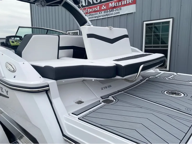 Slide: The Image of Monterey 278SS Super Sport 2025 - 4