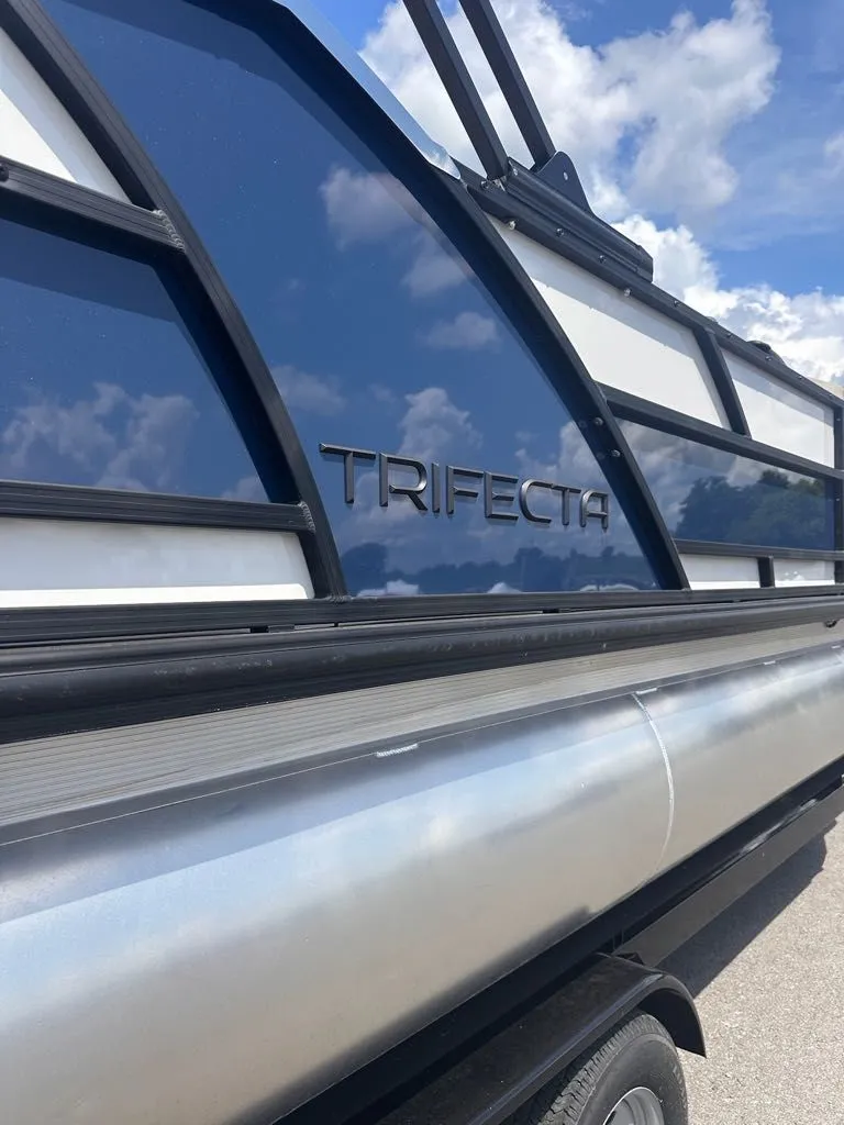 Slide: The Image of Trifecta 23 ULESS 2026 - 10