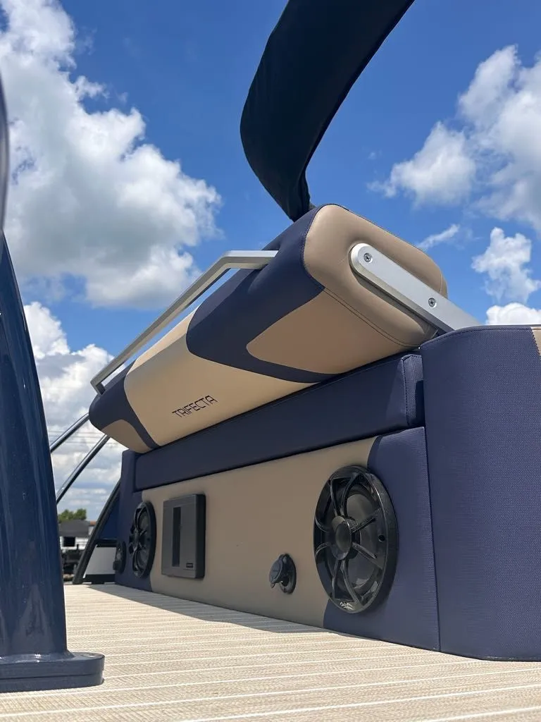 Slide: The Image of Trifecta 23 ULESS 2026 - 14