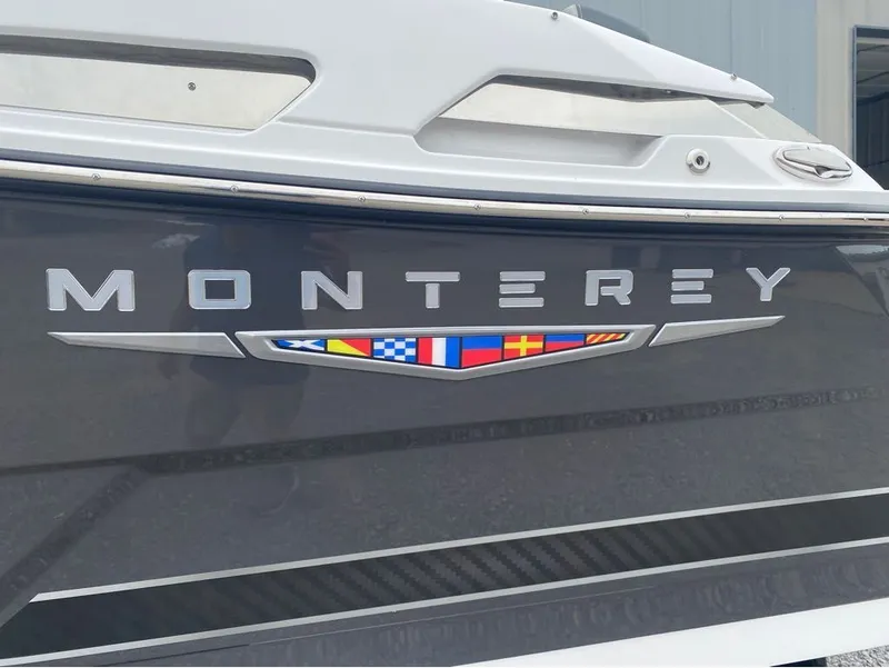 Slide: The Image of Monterey 258SS Super Sport 2025 - 26