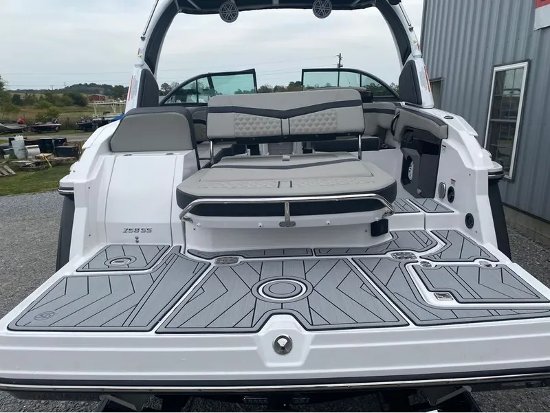 Slide: The Image of Monterey 258SS Super Sport 2025 - 28