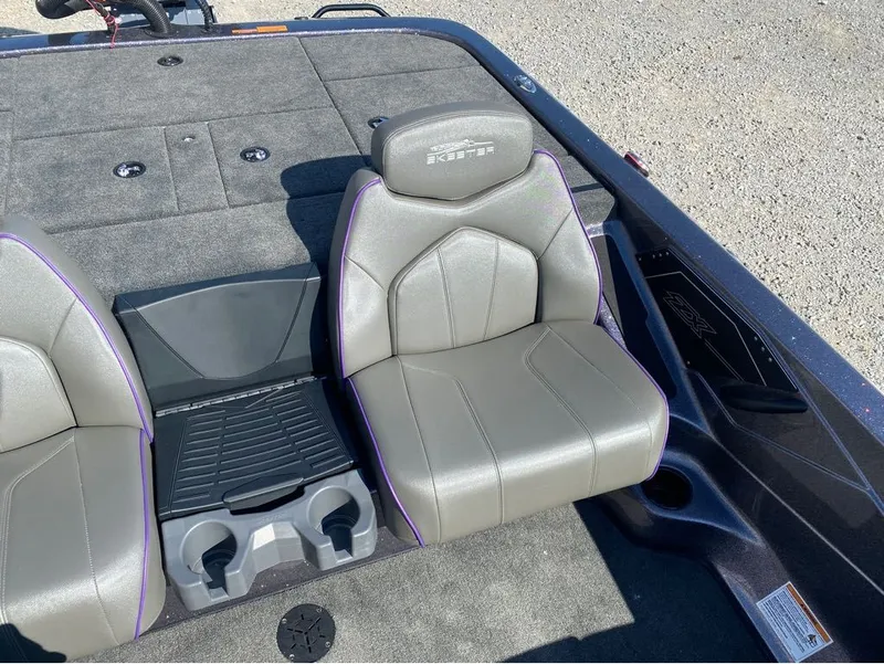 Slide: The Image of Skeeter ZX SERIES ZX200 2026 - 10