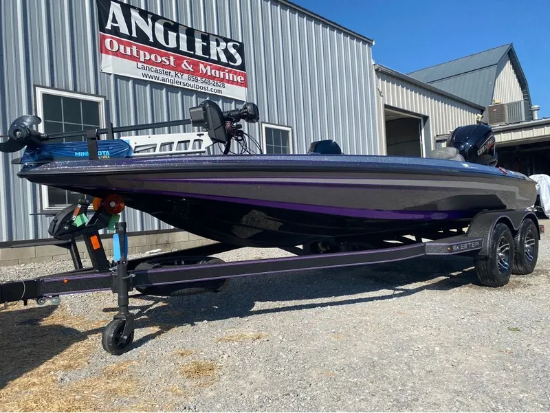 Slide: The Image of Skeeter ZX SERIES ZX200 2026 - 19