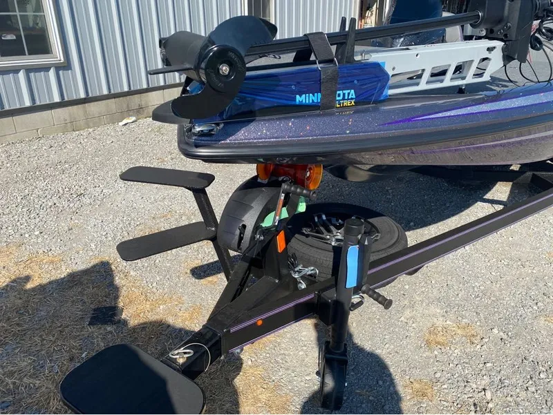 Slide: The Image of Skeeter ZX SERIES ZX200 2026 - 23