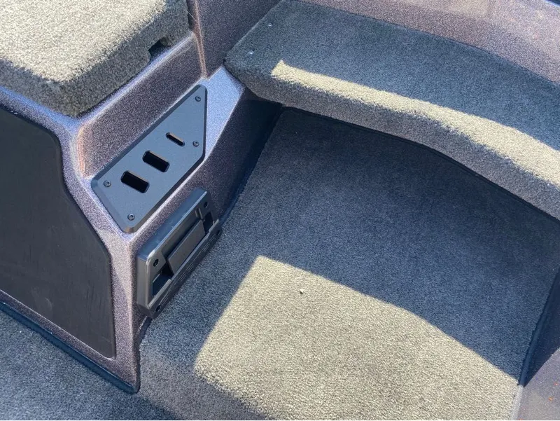 Slide: The Image of Skeeter ZX SERIES ZX200 2026 - 5