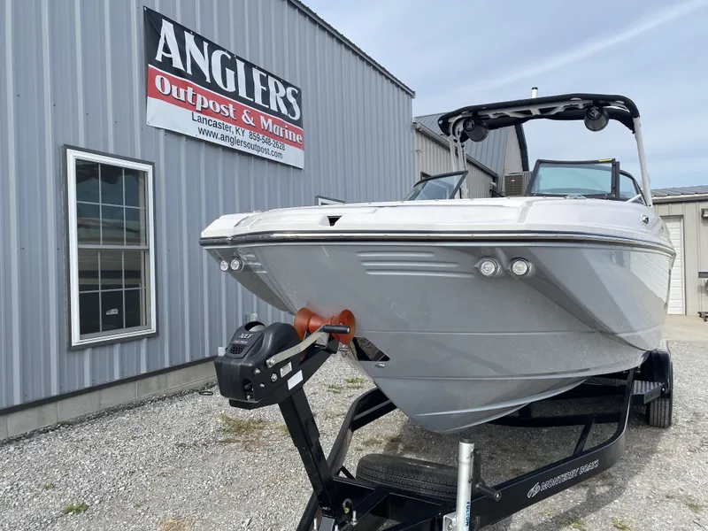 Slide: The Image of Monterey M-65 2024 - 21