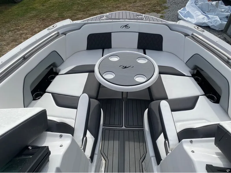 Slide: The Image of Monterey M-65 2024 - 48