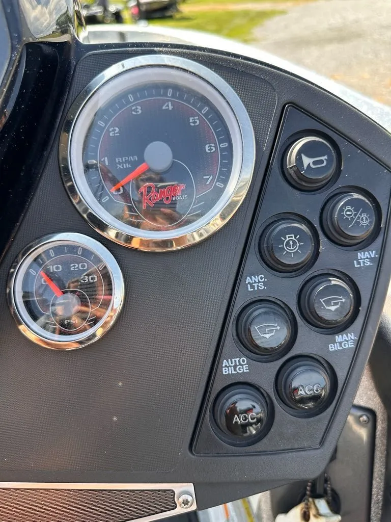 Slide: The Image of Ranger Z519 2017 - 16