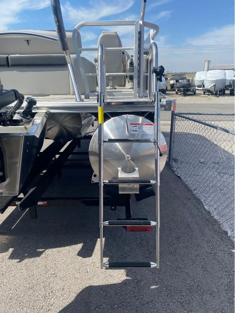 Slide: The Image of Trifecta LE Series 22UL LE T 2025 - 11