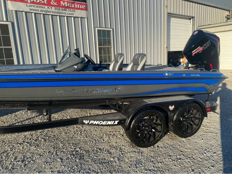 Slide: The Image of Phoenix Bass Boat 920 Elite 2025 - 8