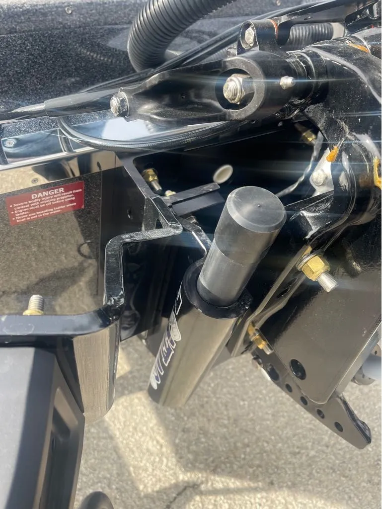 Slide: The Image of Phoenix Bass Boat 920 Elite 2025 - 6