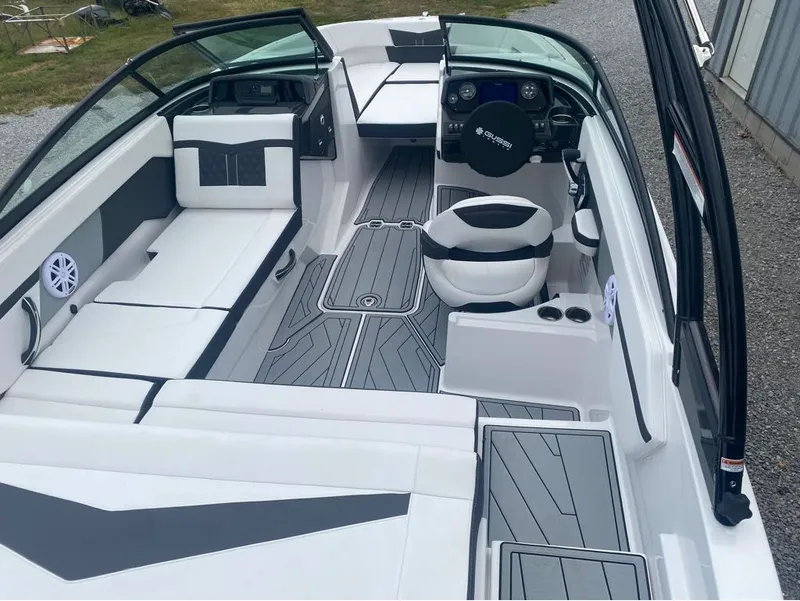 Slide: The Image of Monterey M-22 2025 - 12