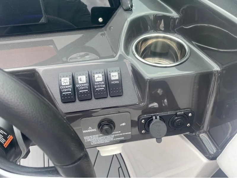 Slide: The Image of Monterey M-22 2025 - 20