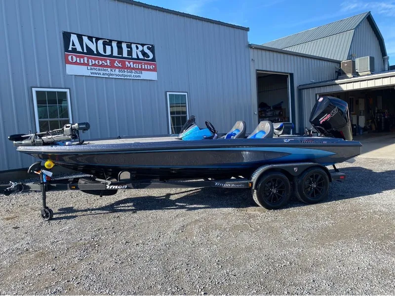 The Image of Triton 20XP Patriot 2025 - 1