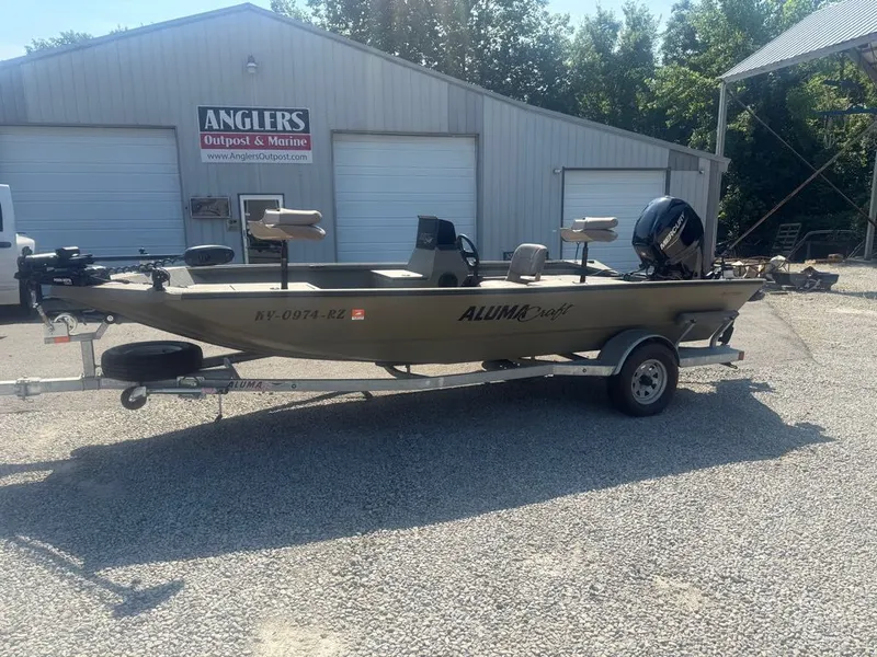 Slide: The Image of Alumacraft MV1756SC 2022 - 6