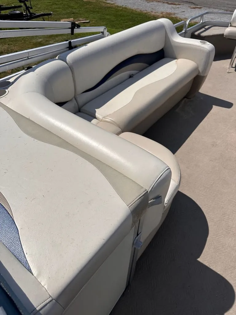 Slide: The Image of Sun Tracker Fishin' Barge 21 2008 - 11