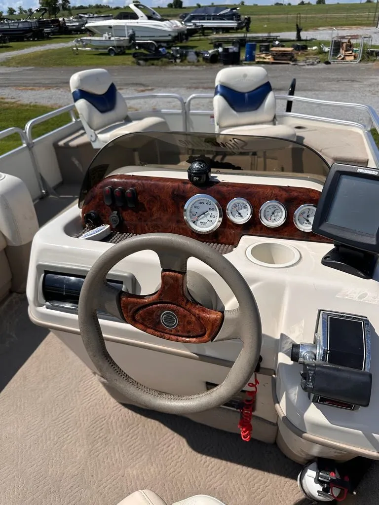 Slide: The Image of Sun Tracker Fishin' Barge 21 2008 - 4