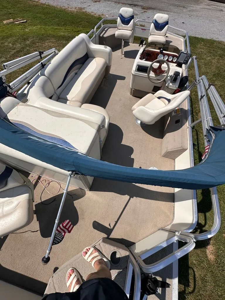 Slide: The Image of Sun Tracker Fishin' Barge 21 2008 - 5