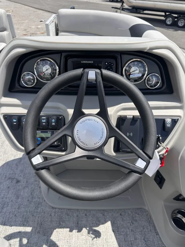 Slide: The Image of Trifecta LE Series 22RF LE 2026 - 9