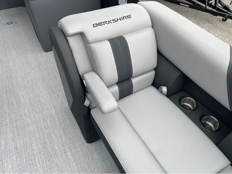 Slide: The Image of Berkshire CTS Series 22CL2 CTS 2025 - 6