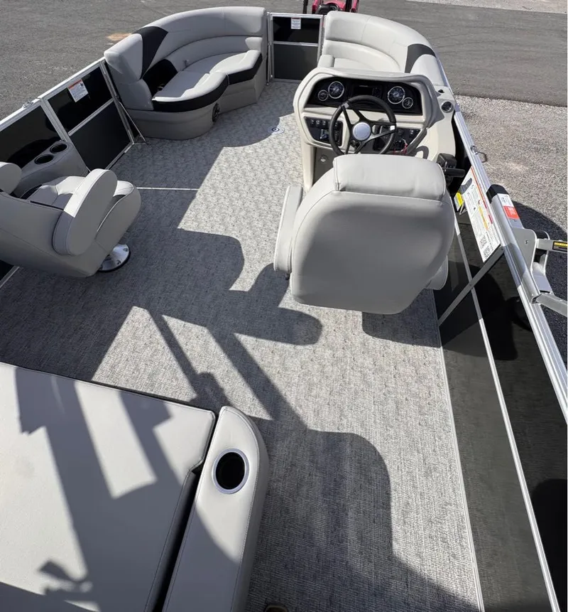 Slide: The Image of Trifecta LE Series 24UL LE T 2025 - 31