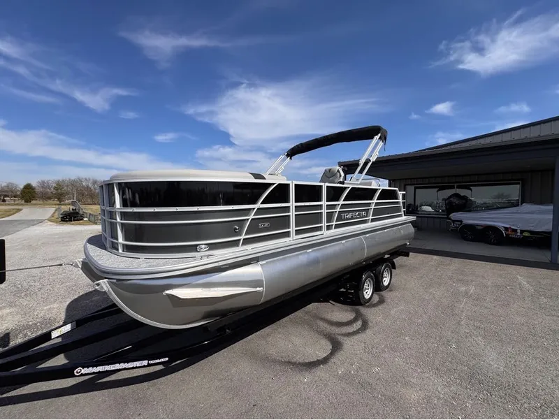 Slide: The Image of Trifecta LE Series 24UL LE T 2025 - 5