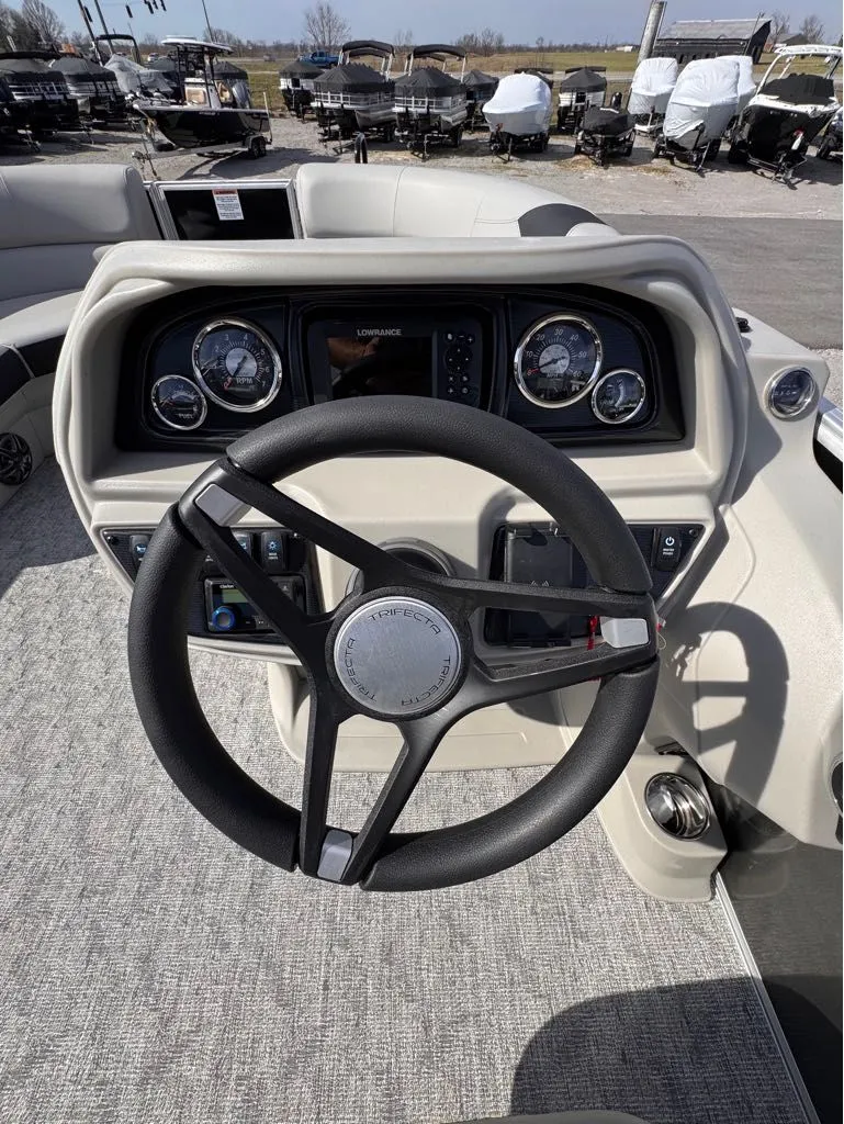 Slide: The Image of Trifecta LE Series 24UL LE T 2025 - 7