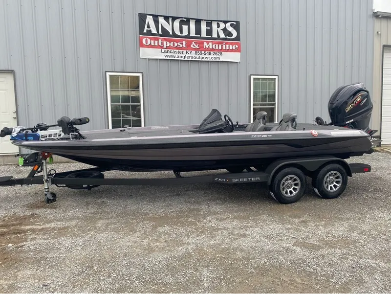 Slide: The Image of Skeeter ZXR Series ZXR21SE 2025 - 1