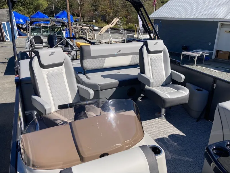 Slide: The Image of Starcraft EXS 1 Q DH 2026 MODEL 2025 - 8