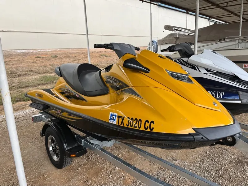 Slide: The Image of Yamaha VXR 2013 - 5