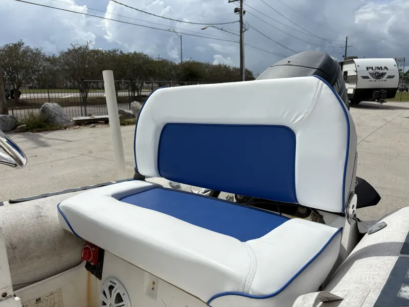 Slide: The Image of Novurania DL 360 2004 - 4