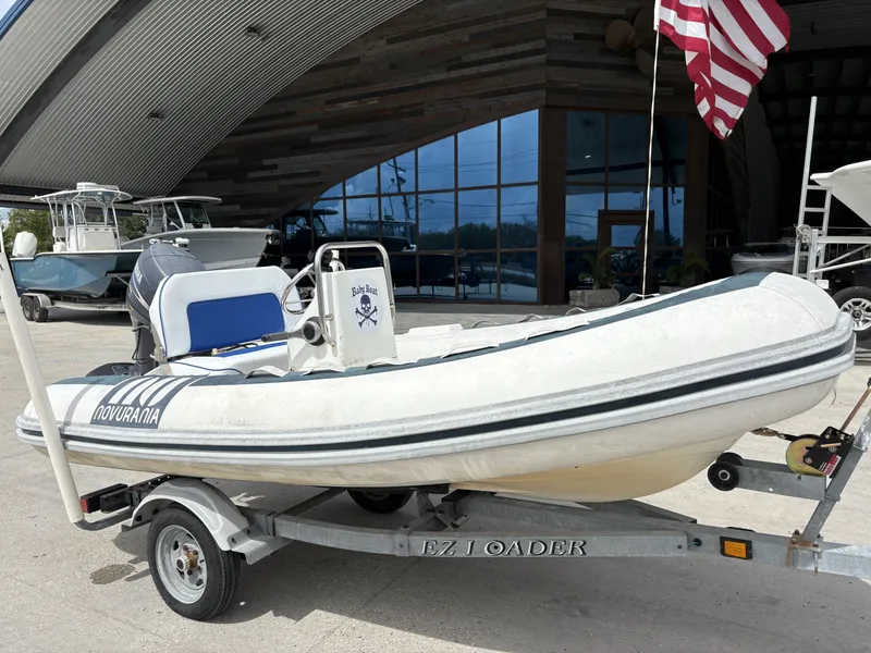 Slide: The Image of Novurania DL 360 2004 - 8