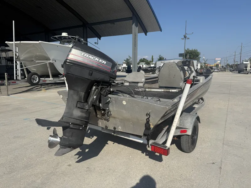 Slide: The Image of Tracker 17 Aluminum Bass Boat 1997 - 5