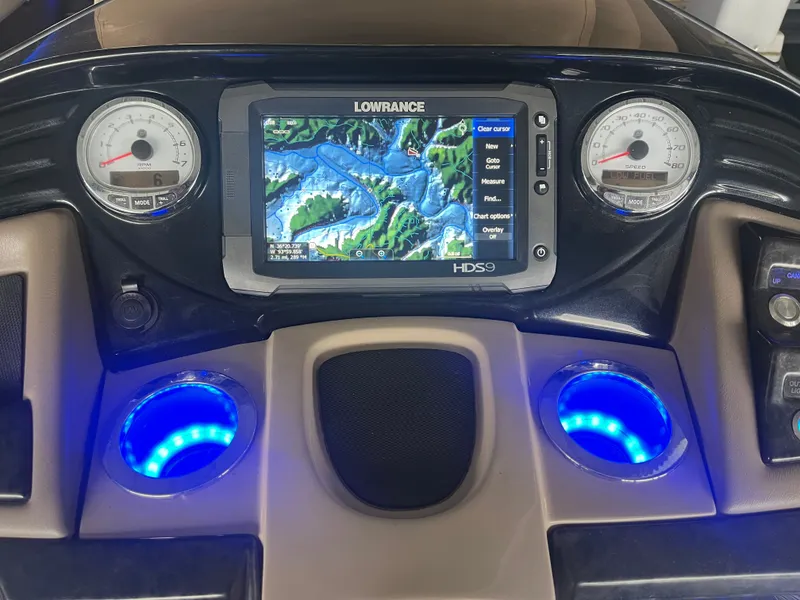 Slide: The Image of Regency 254 LE3 2015 - 15