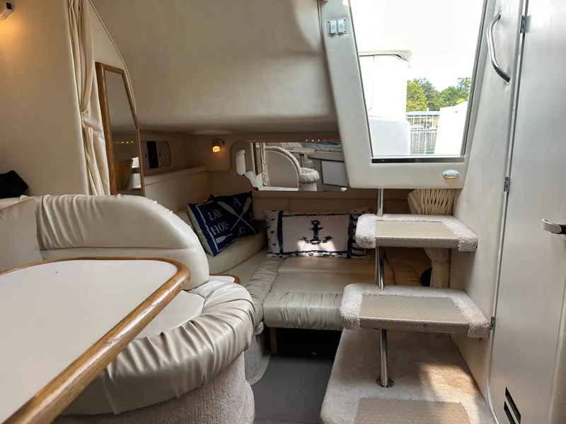 Slide: The Image of Sea Ray 340 Sundancer 1999 - 31