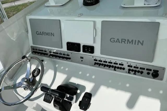 Slide: The Image of FULL Electronics Suite AND AUTOPILOT - 21