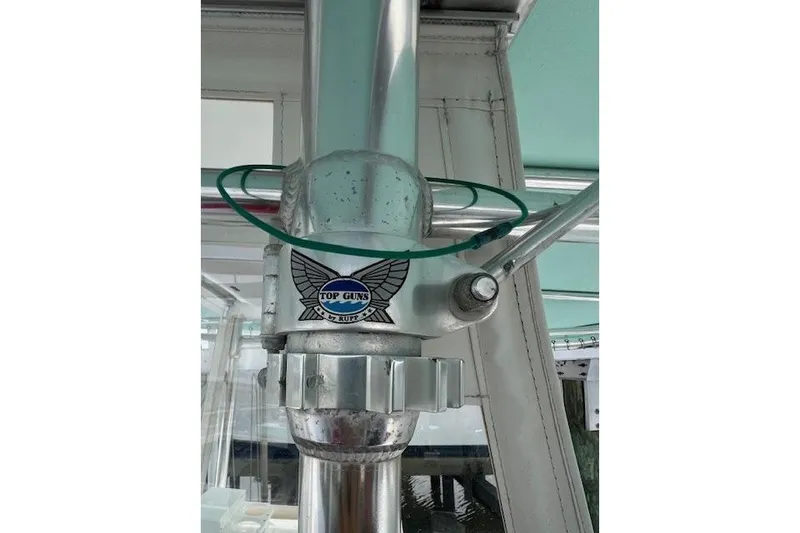 Slide: The Image of 2007 SeaCraft SC32 Master Angler boat with sleek design, curtains, electric and stainless steel through out vessel! - 29