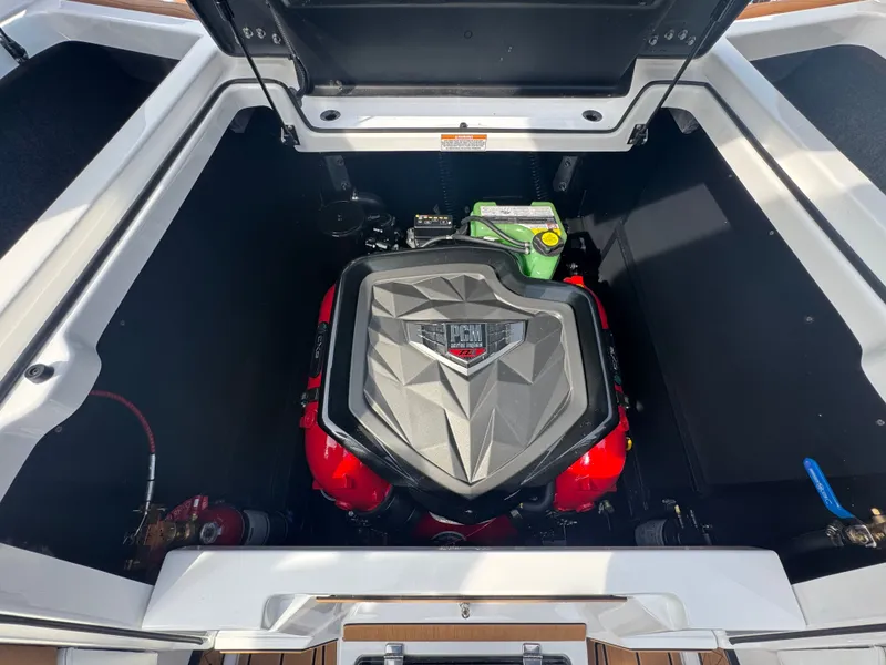 Slide: The Image of Nautique G23 2026 - 40