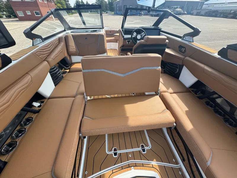 Slide: The Image of Nautique G23 2026 - 42