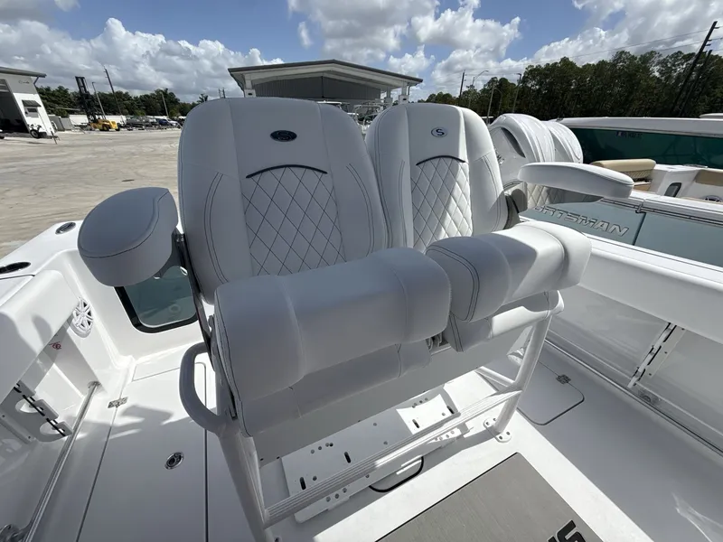 Slide: The Image of Sportsman Open 252 Center Console 2026 - 10