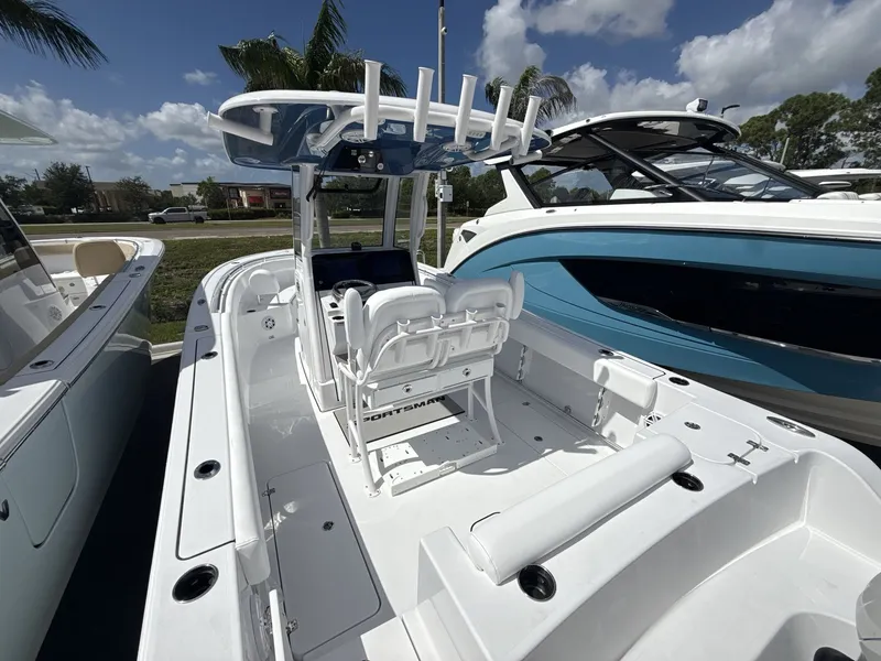Slide: The Image of Sportsman Open 252 Center Console 2026 - 15
