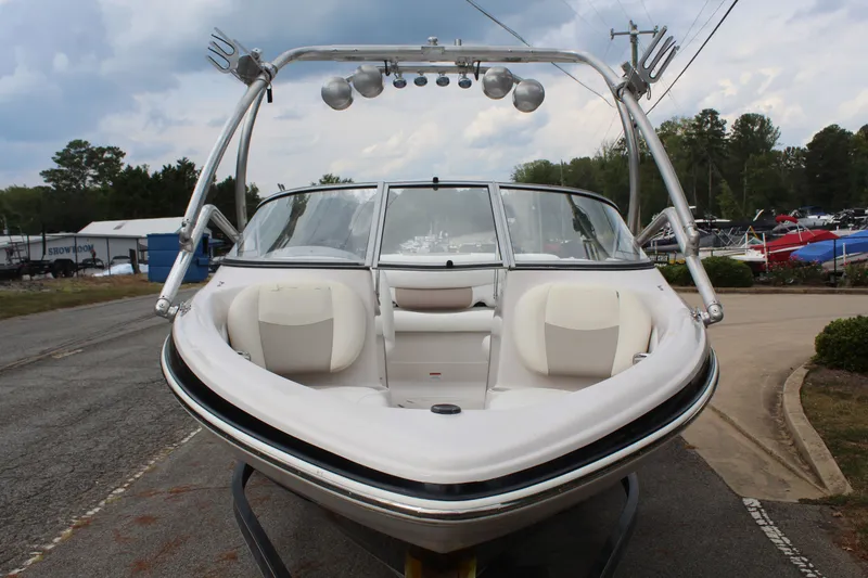 Slide: The Image of Tracker Tahoe Q5i 2008 - 4