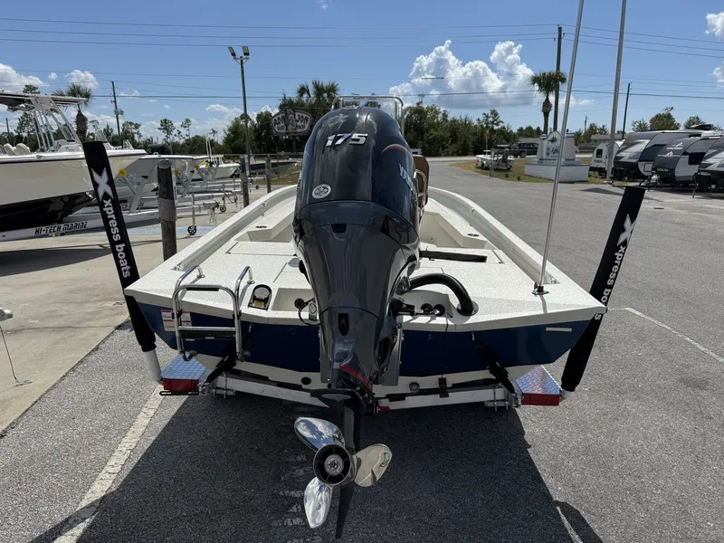 Slide: The Image of Xpress H22B Bay 2026 - 3