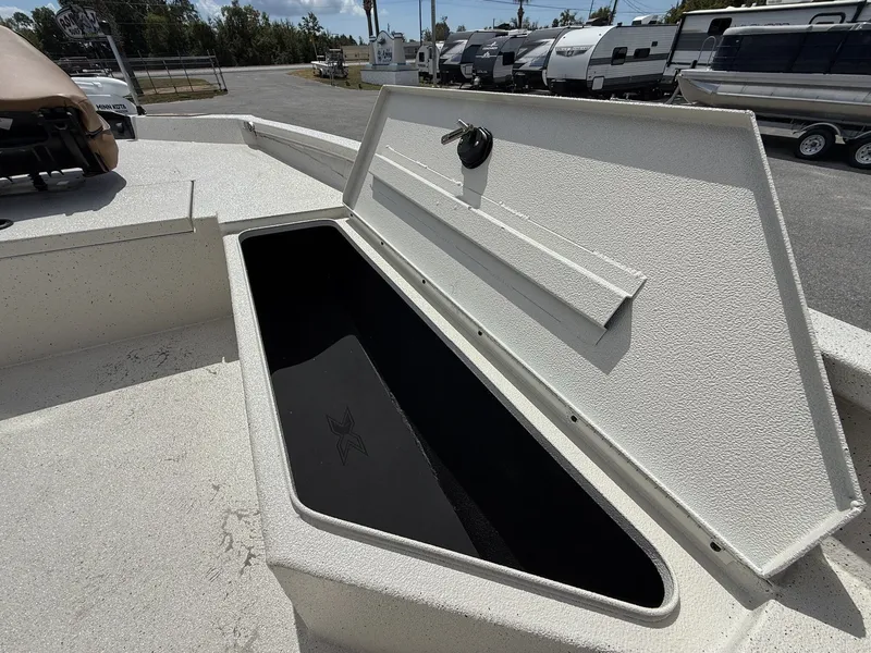 Slide: The Image of Xpress H22B Bay 2026 - 5