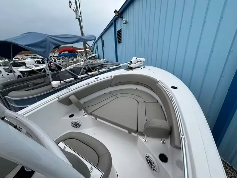 Slide: The Image of Sportsman Heritage 231 Center Console 2023 - 9