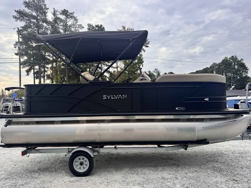 Slide: The Image of Sylvan Mirage Cruise 8520 CRS 2026 - 2