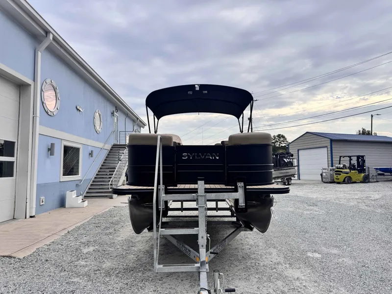 Slide: The Image of Sylvan Mirage Cruise 8520 CRS 2026 - 3