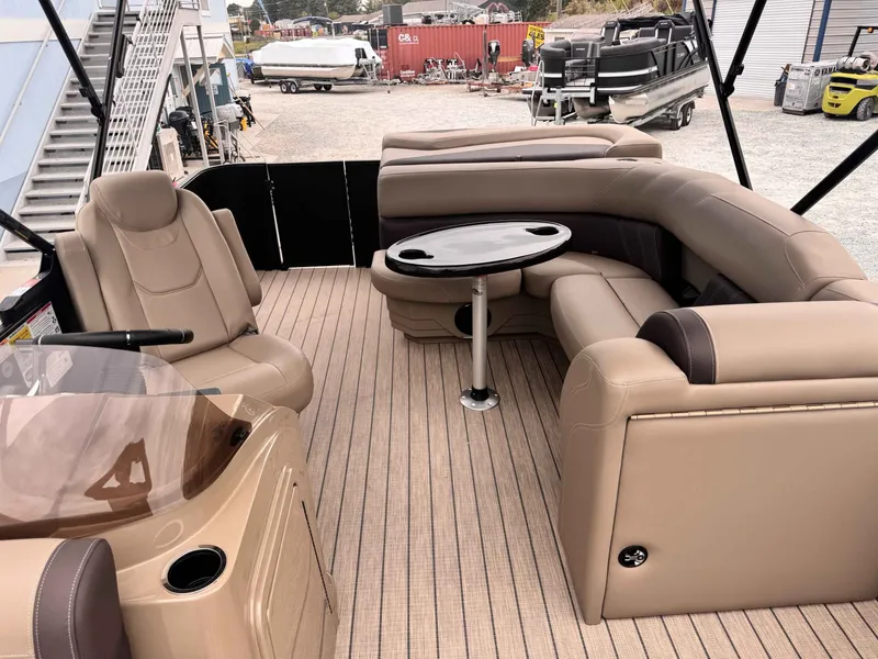 Slide: The Image of Sylvan Mirage Cruise 8520 CRS 2026 - 7