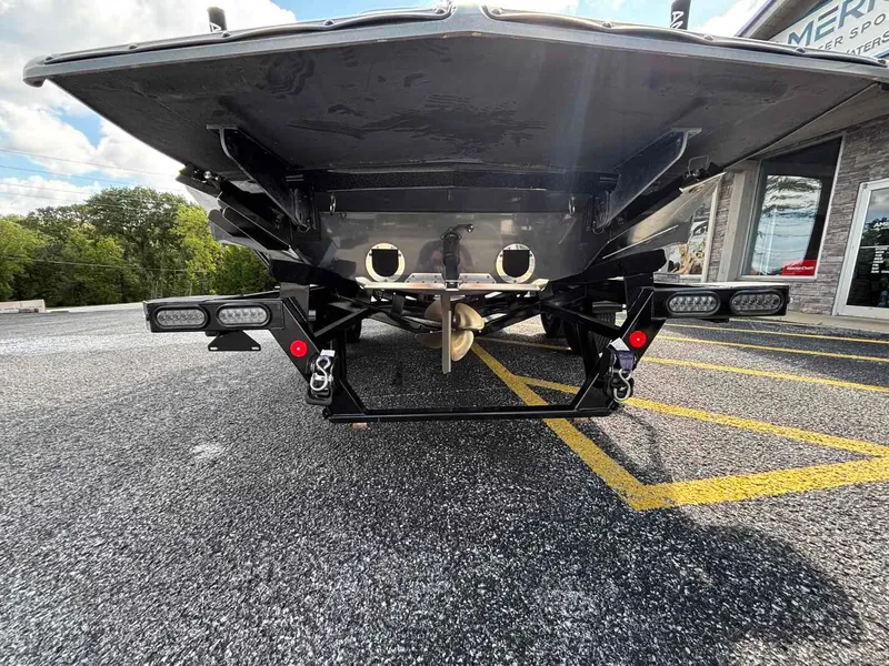 Slide: The Image of MasterCraft X46 2018 - 3